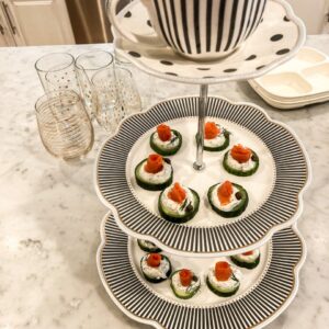 Cucumber smoked salmon dill appetizer